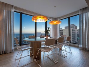 Panorama penthouse | Dineerruimte