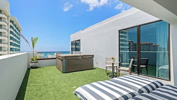 Two Bedroom Penthouse | Terrasse/Patio