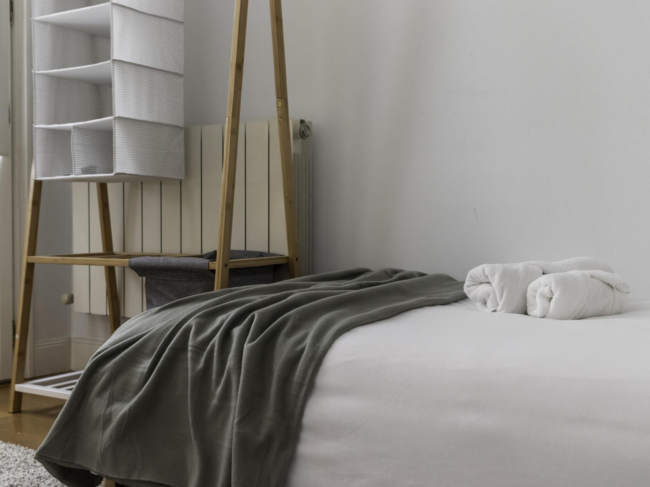 2 chambres, fer et planche à repasser, lit parapluie, Wi-Fi gratuit