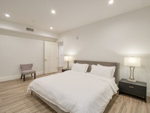 2 Schlafzimmer, Bügeleisen/Bügelbrett, Reisekinderbett, kostenloses WLAN