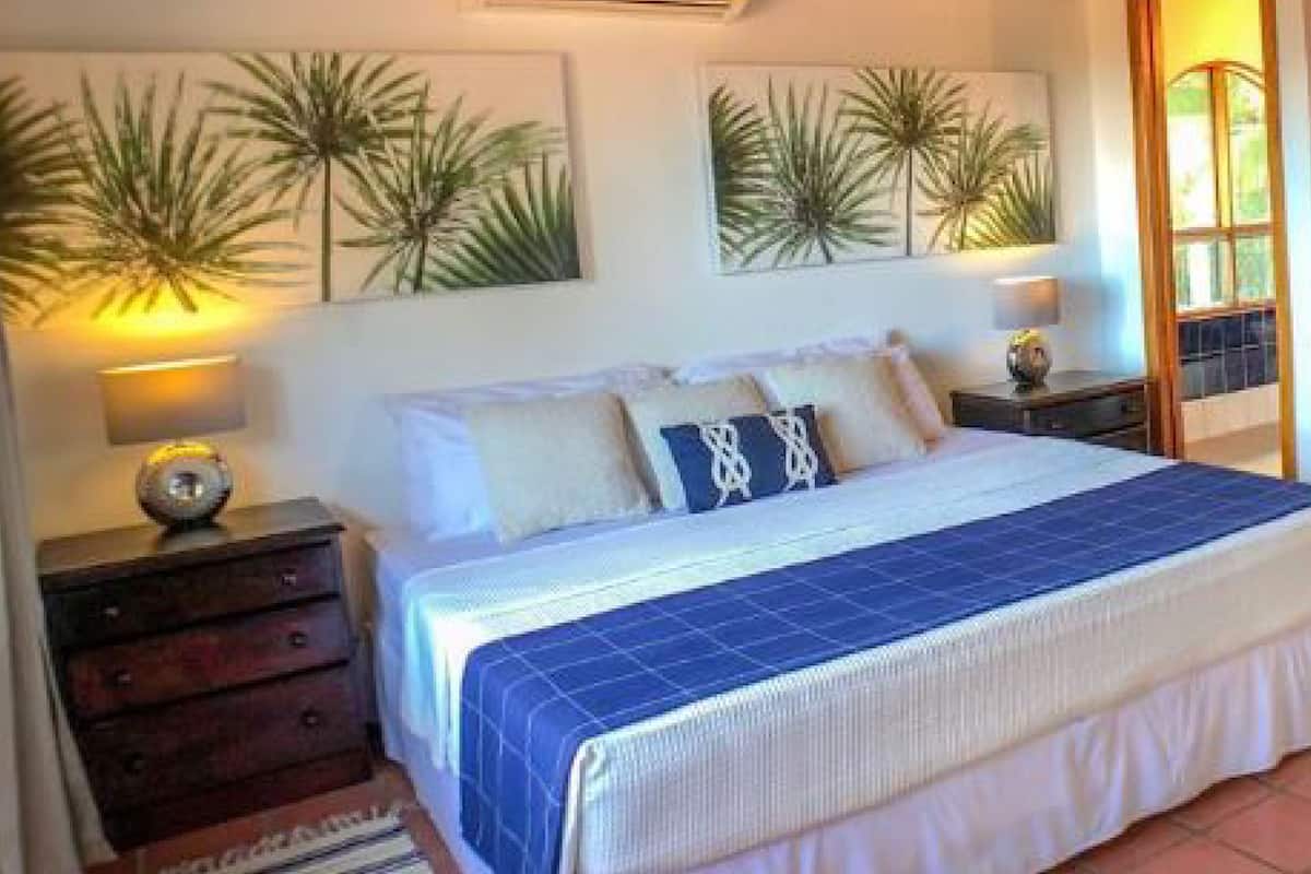 Habitación tradicional | Wifi gratis y ropa de cama