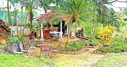 Hotel Casa Blanca