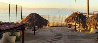 Beachfront condo - steps to sand and surf