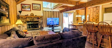 TV, fireplace