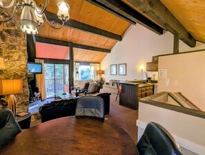 TV, fireplace, DVD player