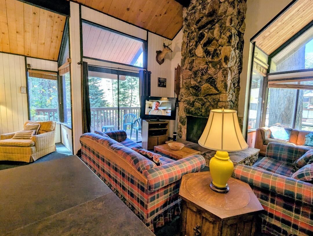 TV, fireplace, DVD player