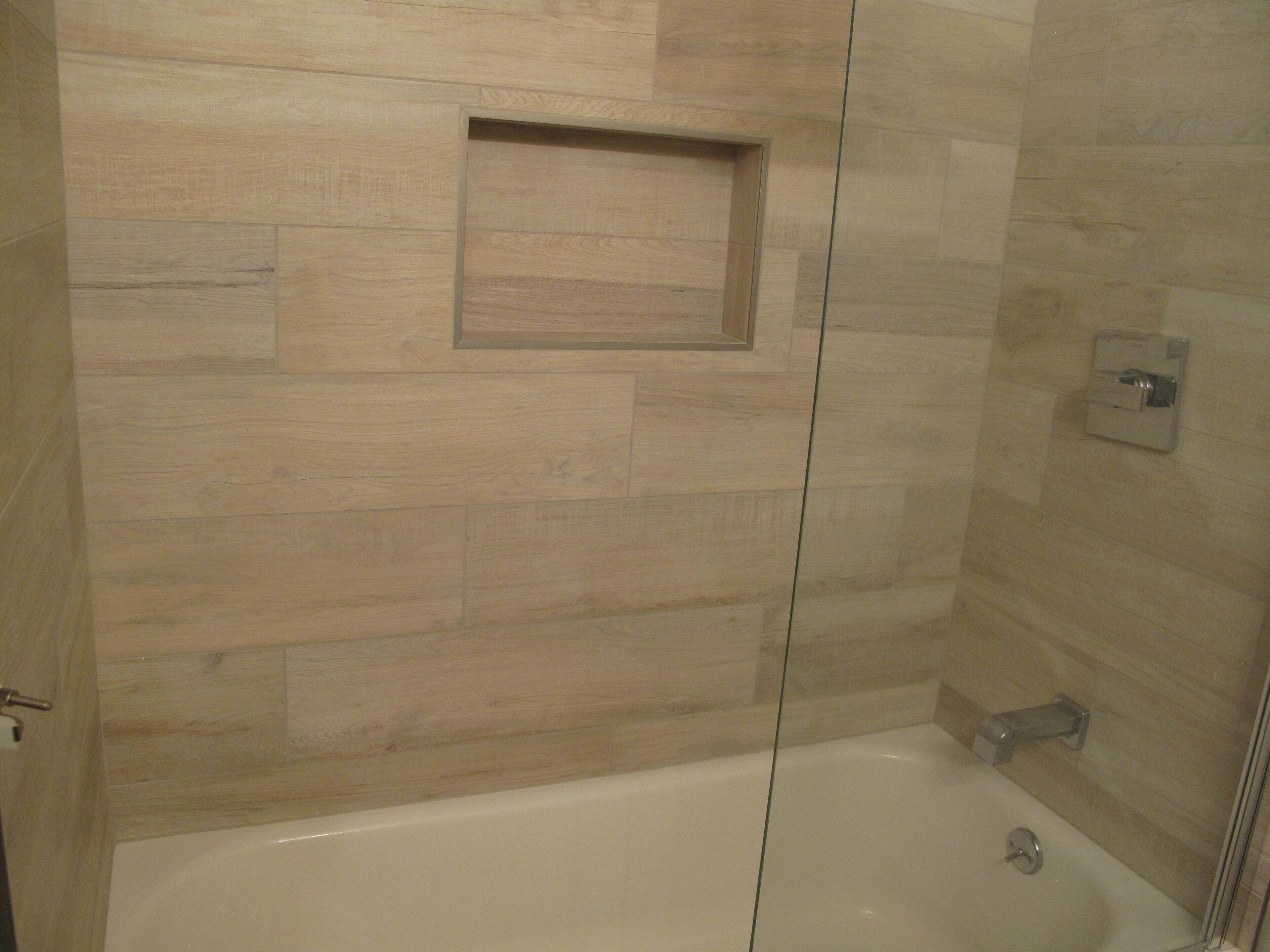 Combined shower/bathtub