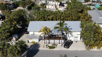 Condo (1321 Santos Rd 102) | Exterior