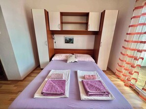 2 bedrooms, Internet