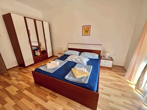 2 bedrooms, internet