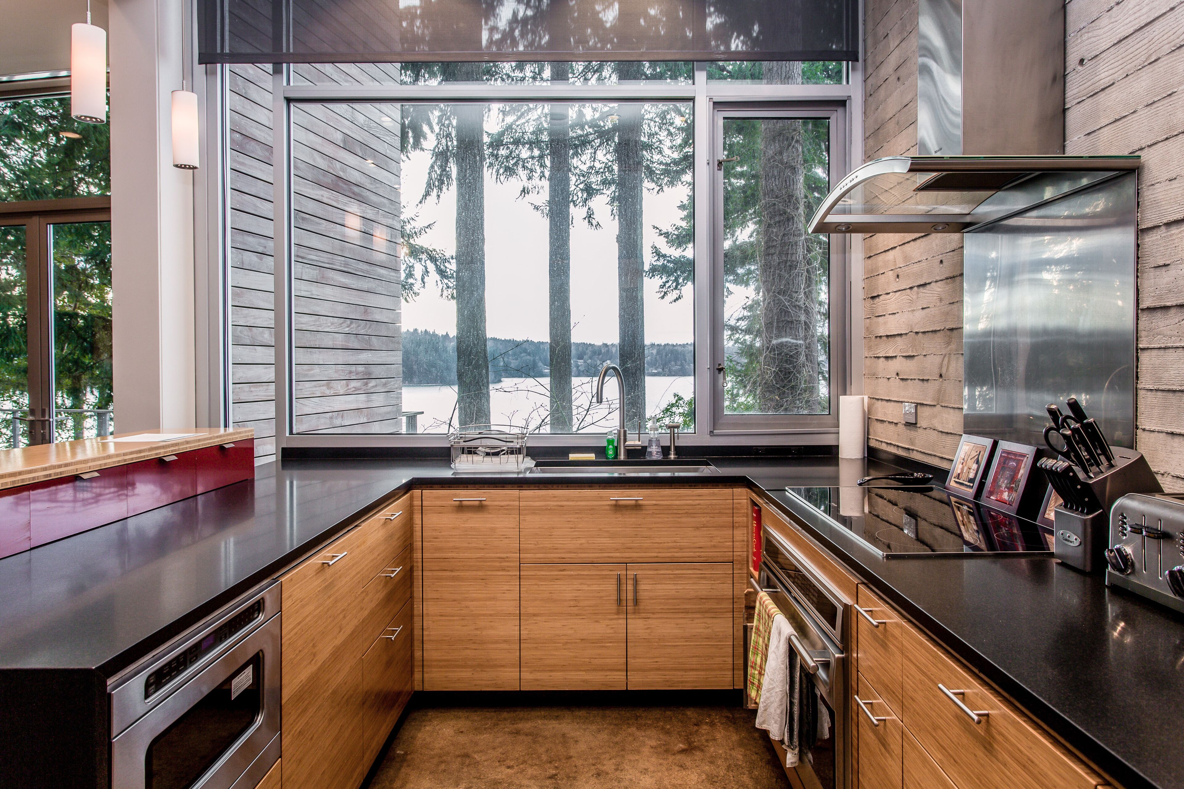 Pet-Friendly Home on Bainbridge Island Bay