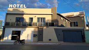Front of property - Hotel california (Barreiras)