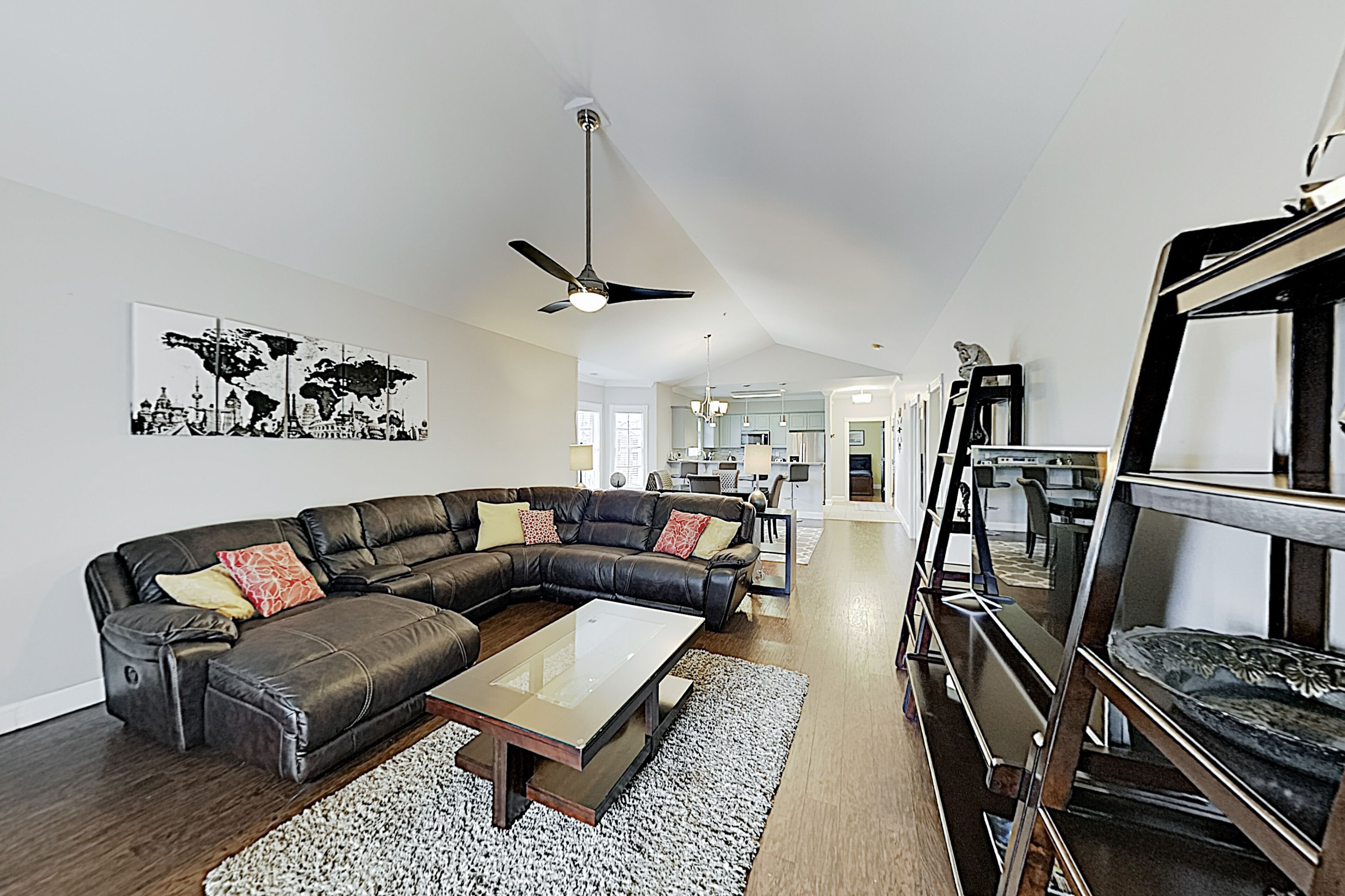 Beach bliss with porch, pool, and on-site golf course - walk to park