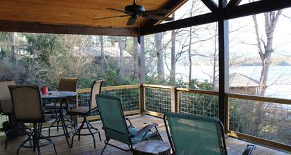 North Point Lakefront Retreat - Private Dock w/ boatslip
