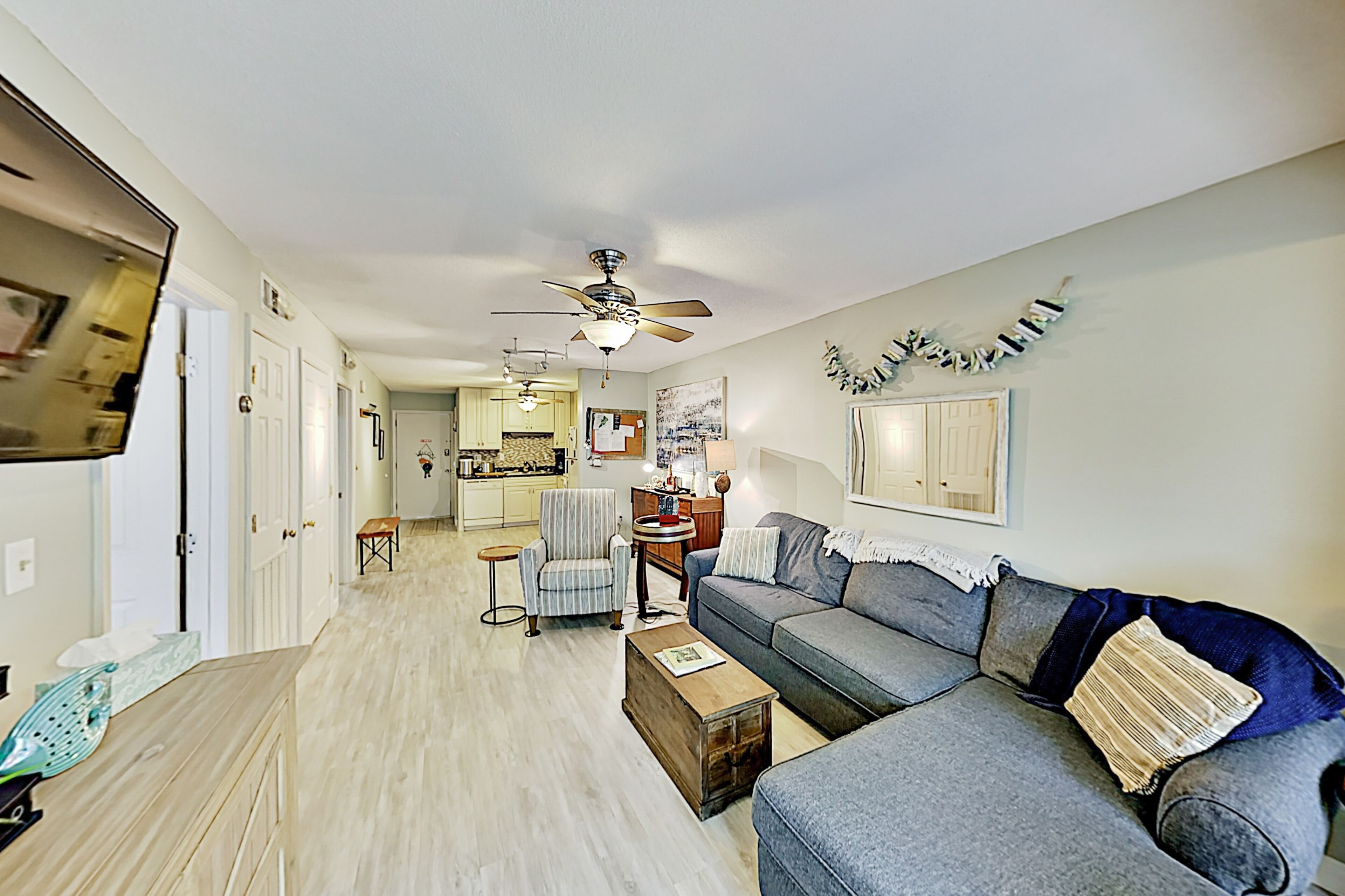 Port Royal Sound Condo | Pools, Playground, Tennis, Hot Tub & Steps to Beach