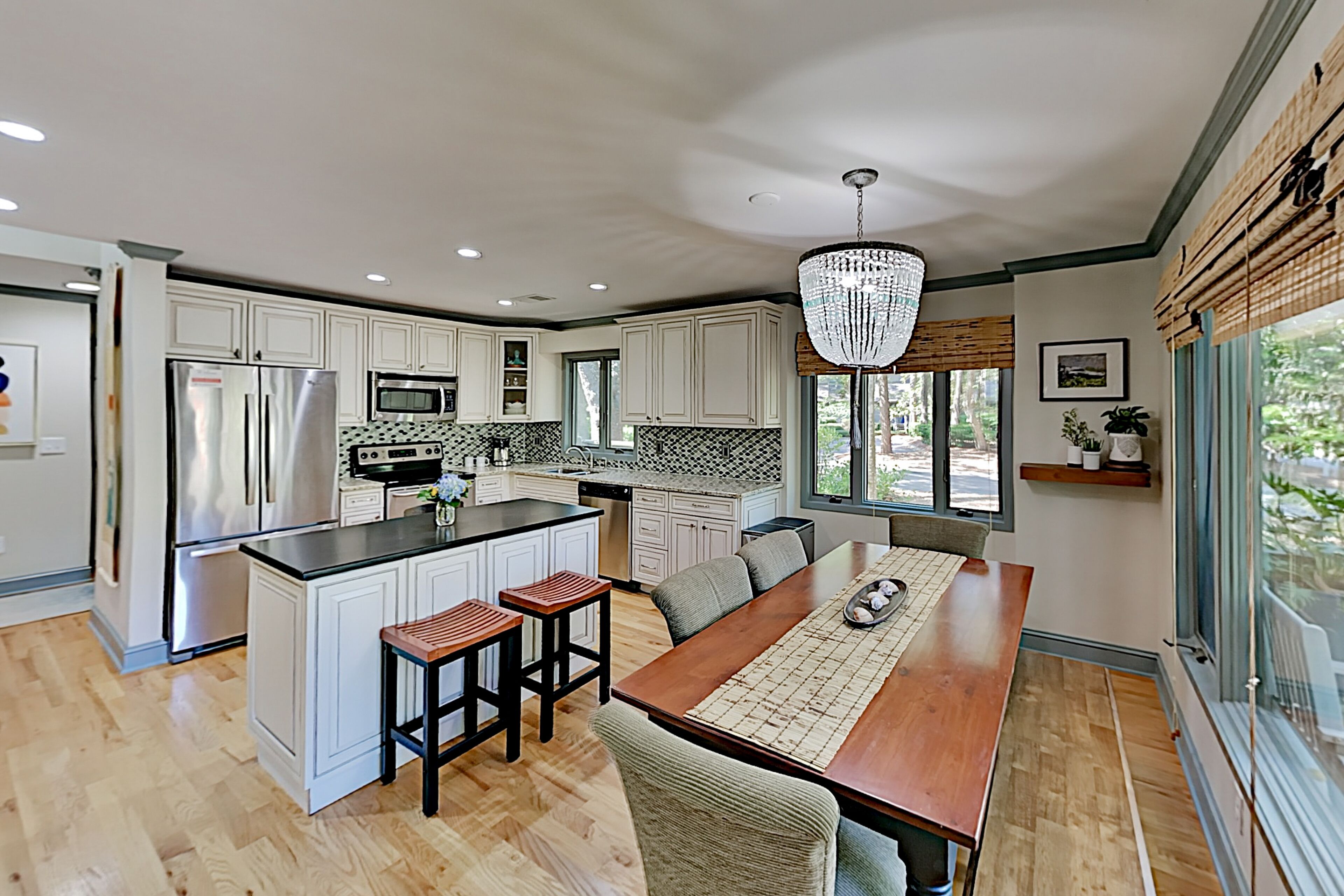 Lagoon-a Beach Villa: Fairway Oaks Villa w/ Resplendent Interior - Near Beach