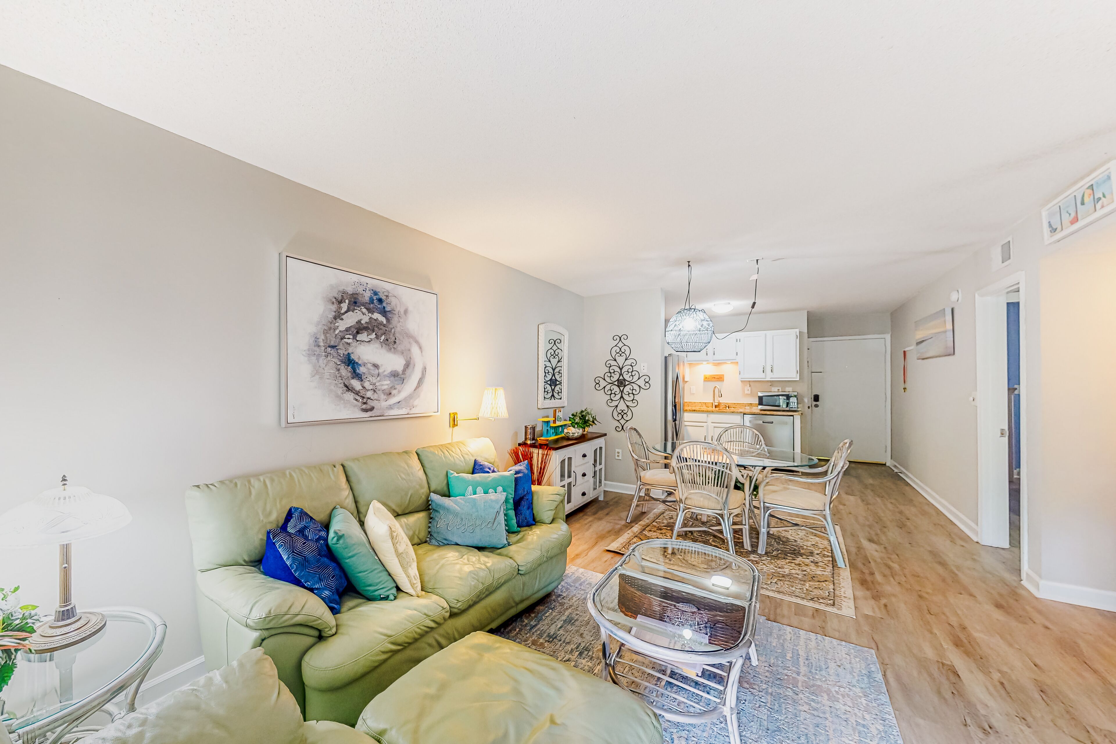 All-Suite Resort Condo at Port Royal Sound | Sunroom, Tennis, Hot Tub & Pools