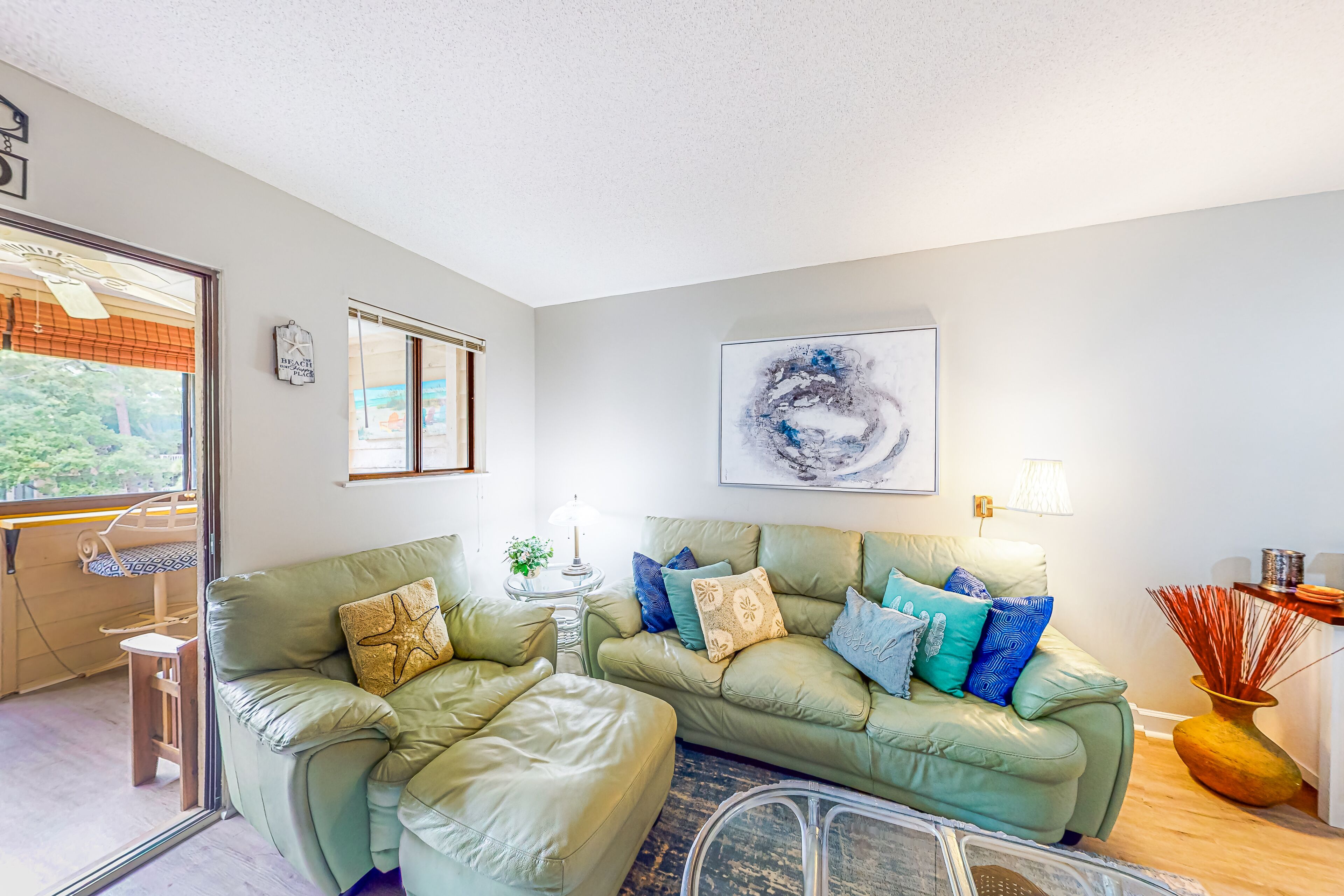 All-Suite Resort Condo at Port Royal Sound | Sunroom, Tennis, Hot Tub & Pools