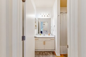 Hair dryer, towels