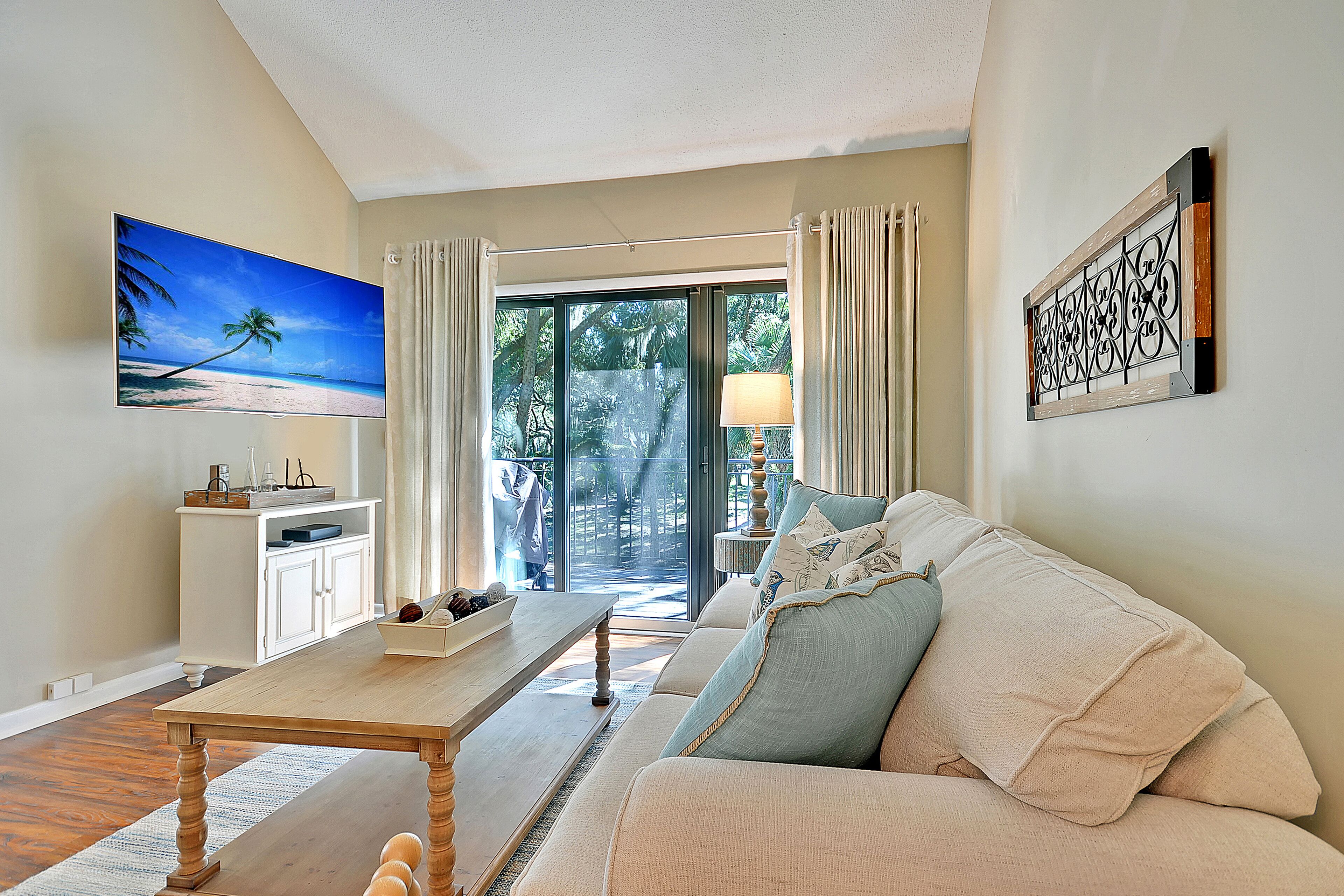 Seabrook Island villa - free amenity cards for golf, pools, beach & racquet club