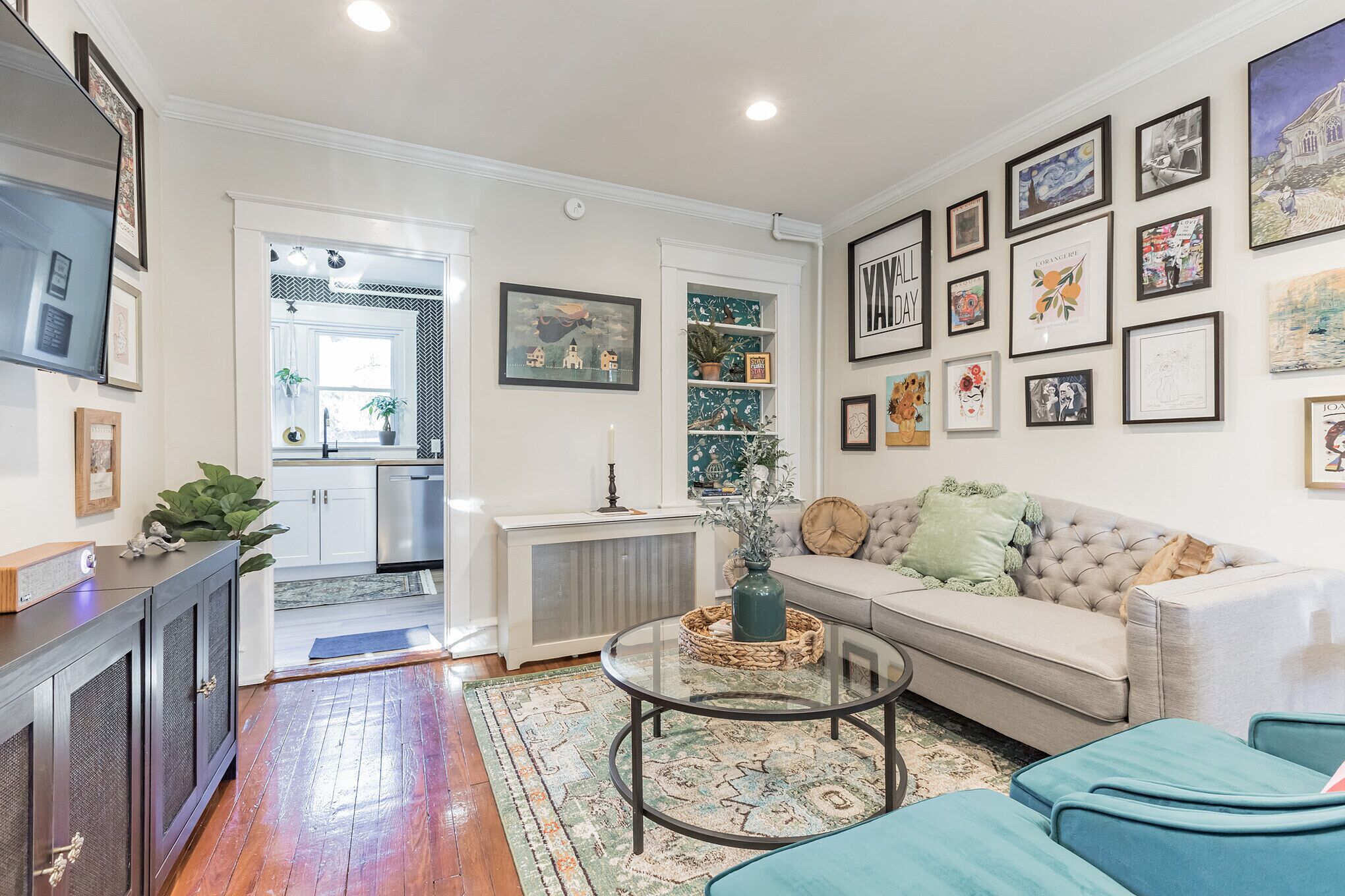 Homey Retreat in Historic Kennett Square!!