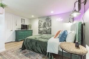 3 bedrooms, iron/ironing board, free WiFi, bed sheets