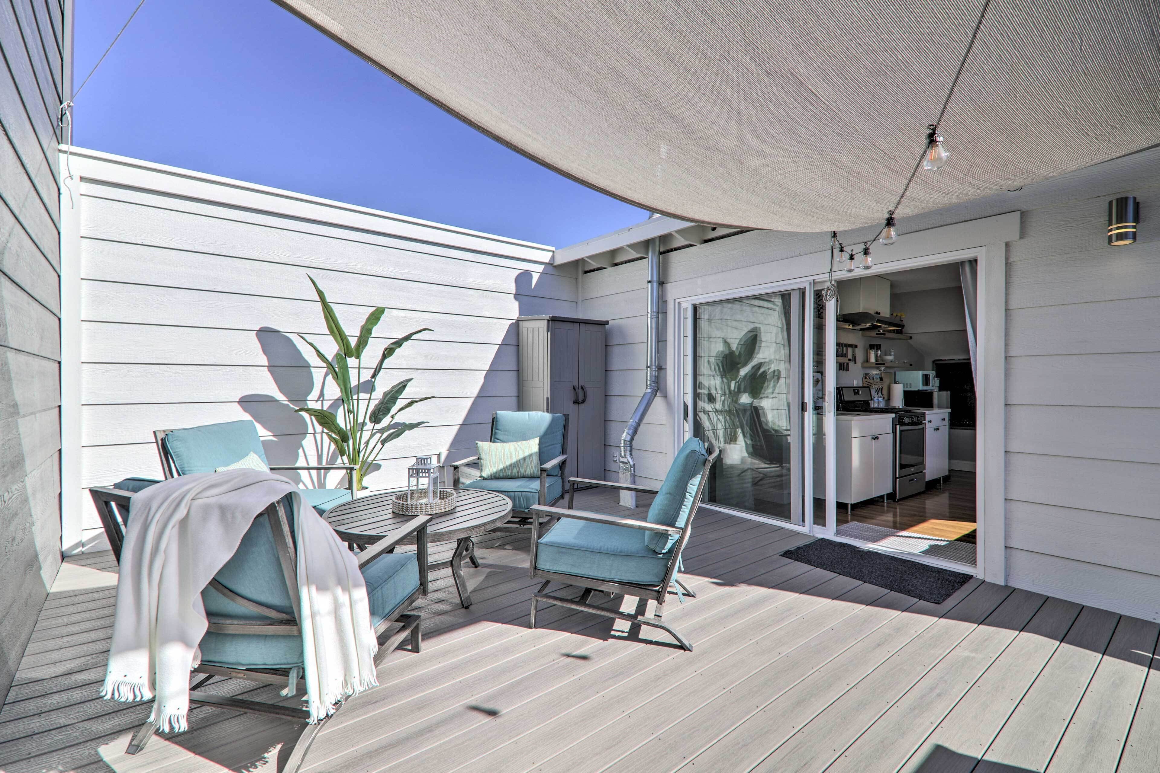 Updated Livermore Apartment w/ Private Deck!