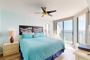 3 bedrooms, Internet, bed sheets - Oceanfront Penthouse Condo in Beach Club III w/ Pool: Near Shops, Food & Fun (North Myrtle Beach)