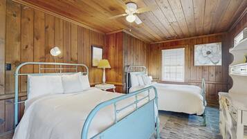 6 dormitorios, tabla de planchar con plancha, Internet y ropa de cama