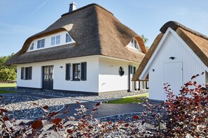 Imagen sin descripción, 3 de 44, botón