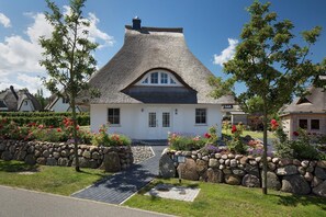 Imagen sin descripción, 4 de 28, botón