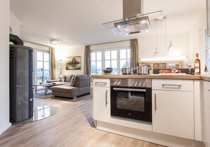 Imagen sin descripción, 4 de 39, botón