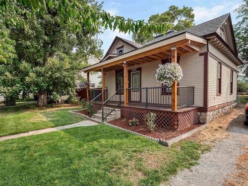 💎Urban Glam Gem💎 Rancher near Gonzaga w/GiG Internet