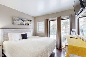 2 bedrooms, iron/ironing board, internet, bed sheets - Oceanfront escape with views, pools, hot tubs, balcony & easy beach access (Myrtle Beach)