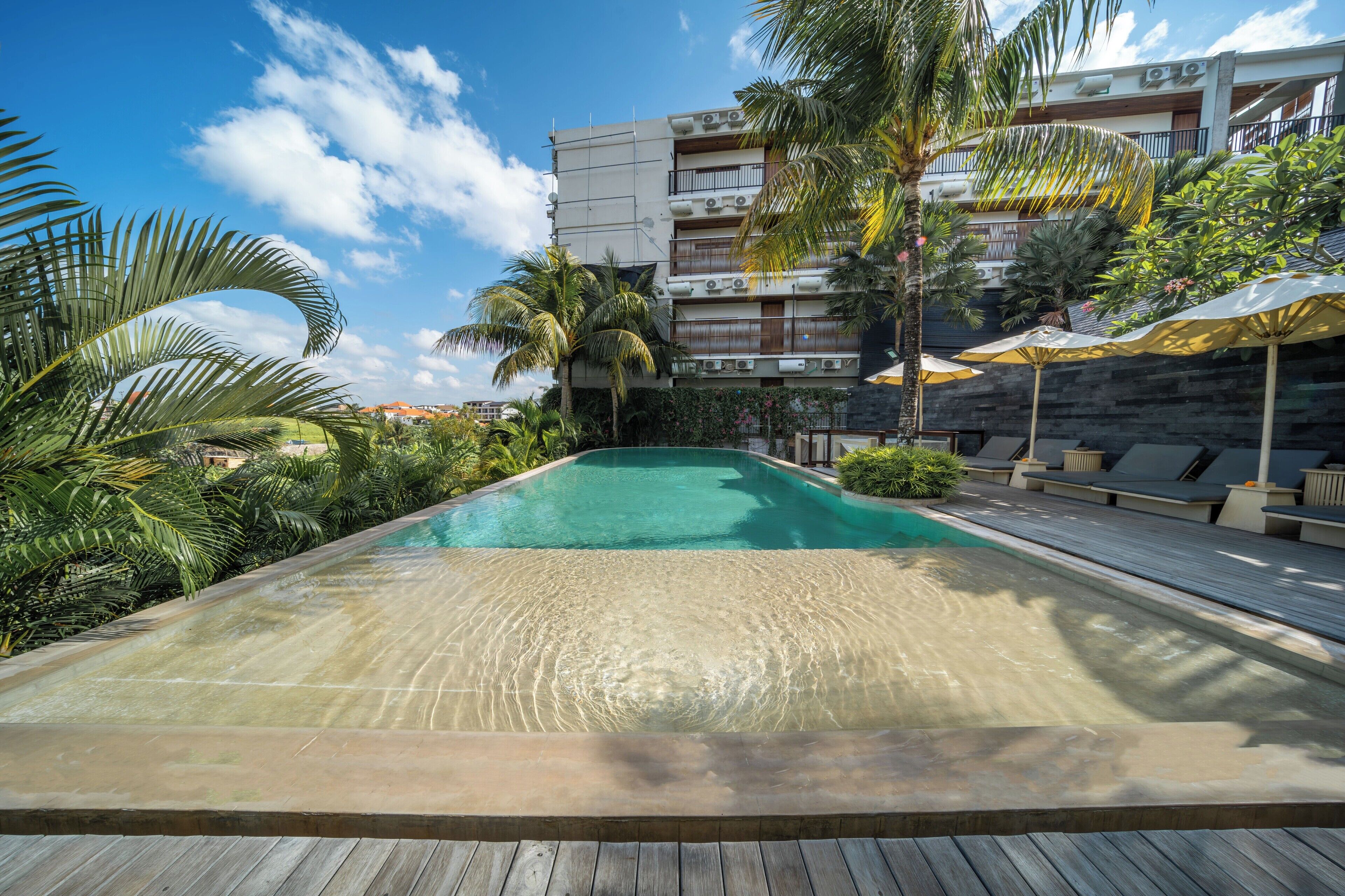 Indoor pool, outdoor pool