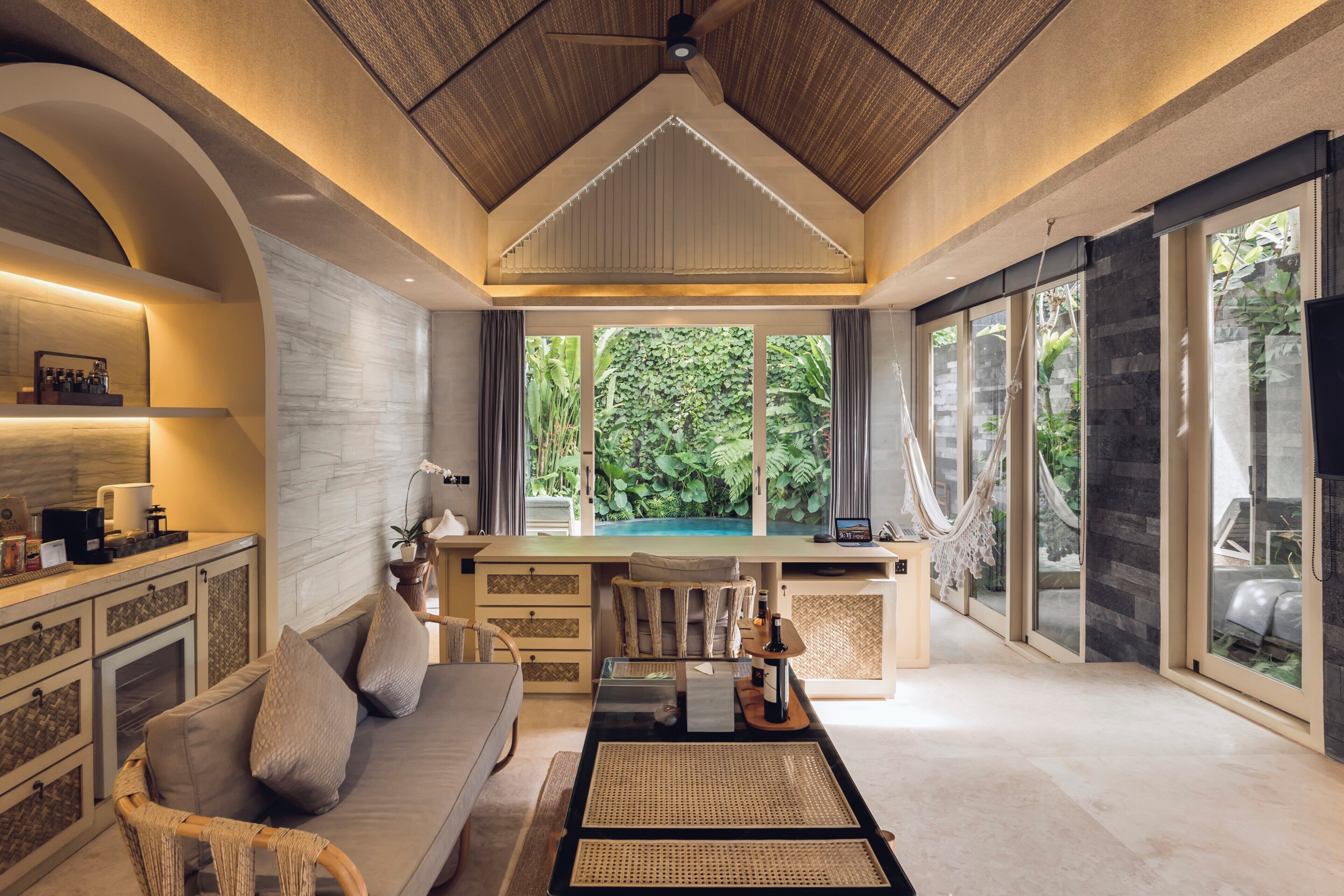 Televisión LED de 50 pulgadas con canales digitales, Netflix