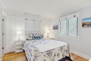 2 bedrooms, free internet, bed sheets