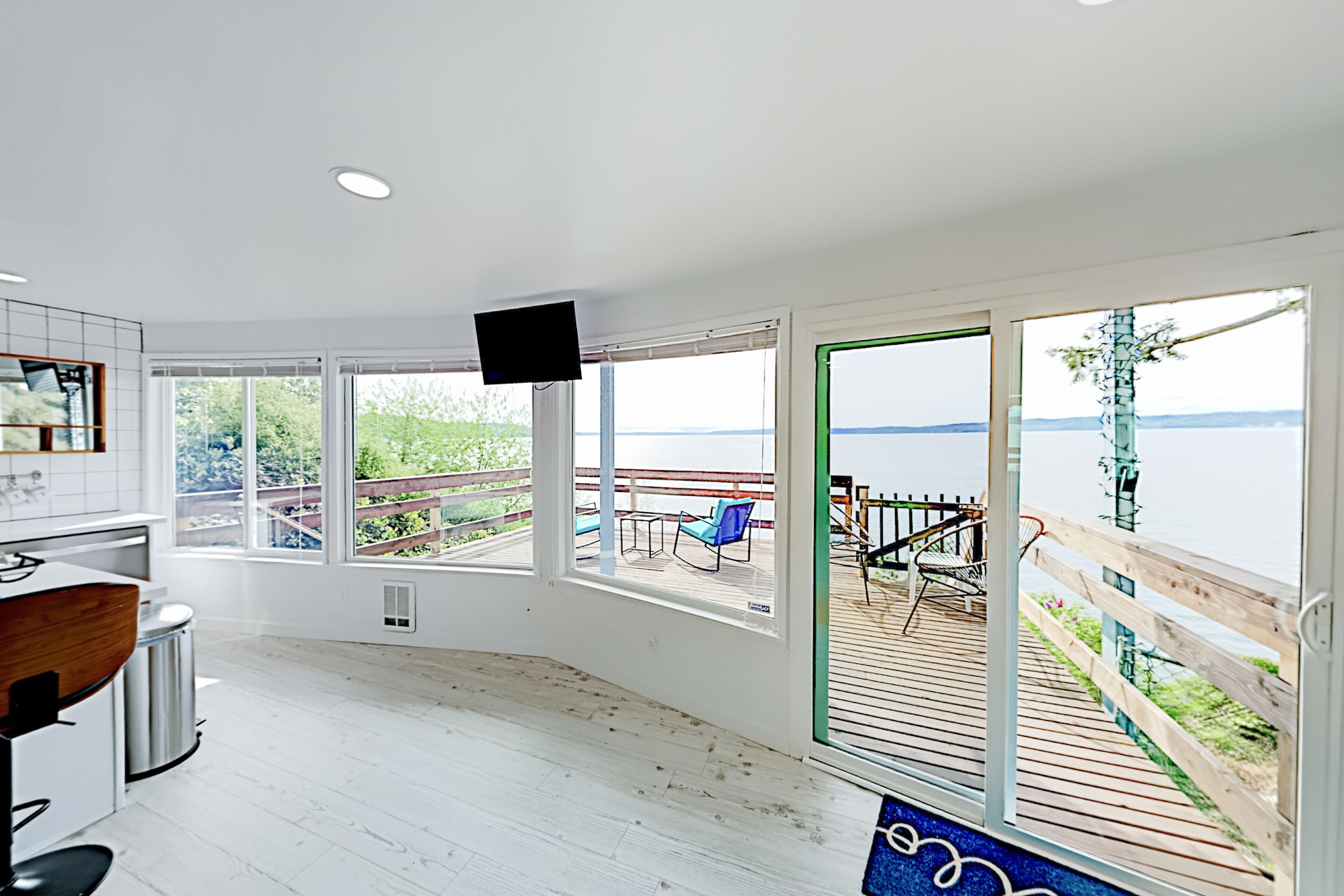 Waterfront Oasis | Amazing Puget Sound Views | All-New Gourmet Kitchen