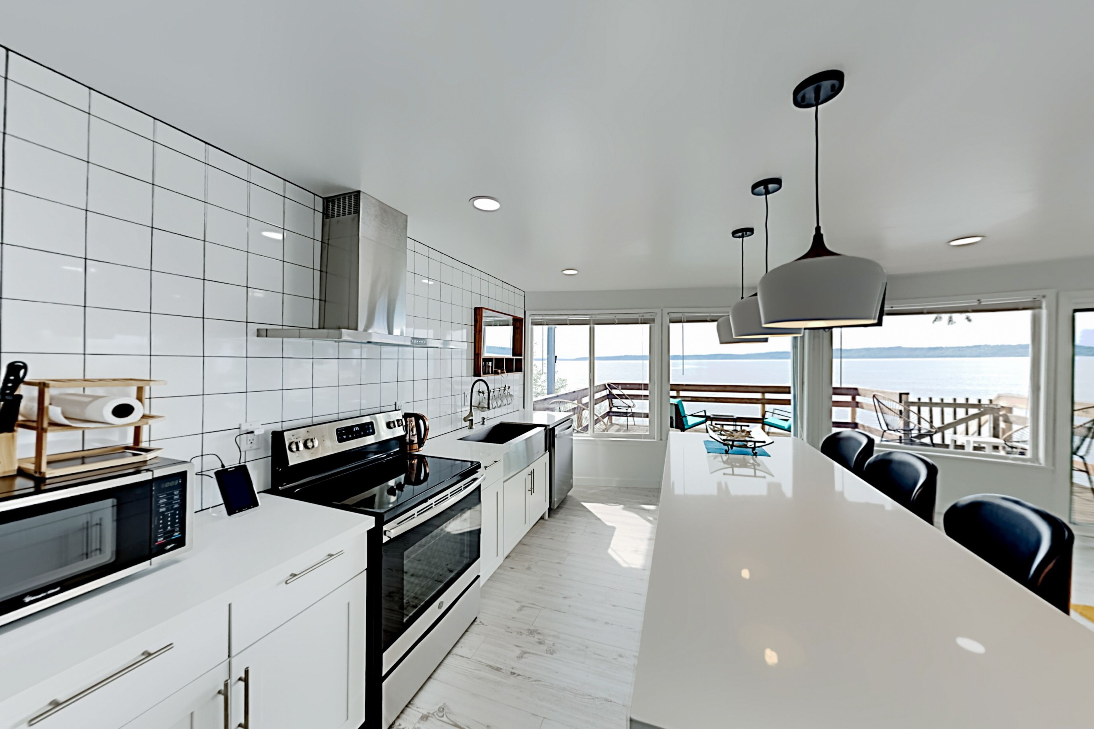 Waterfront Oasis | Amazing Puget Sound Views | All-New Gourmet Kitchen