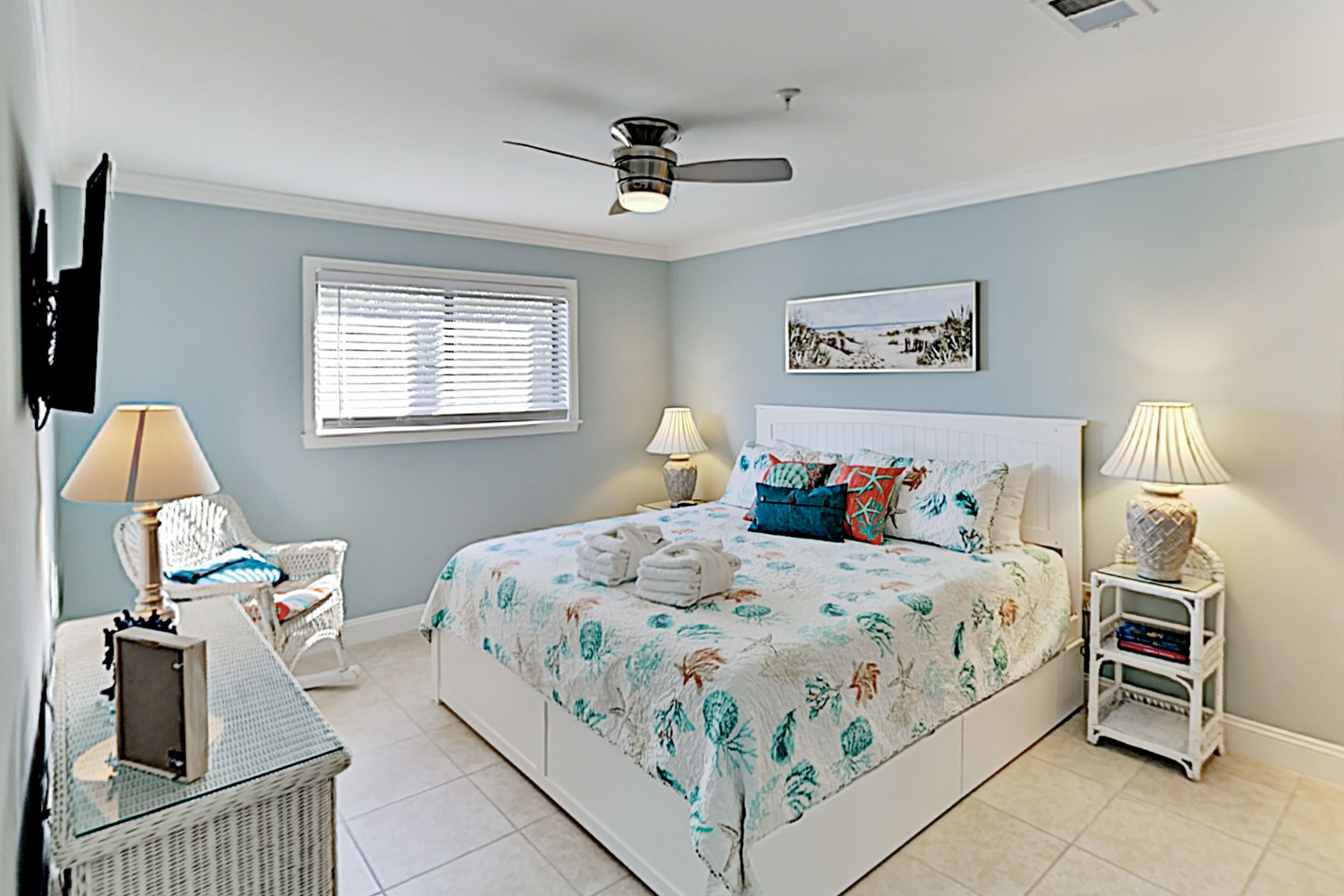 Modern Condo at Hilton Head Resort | Pools, Hot Tub, Tennis | Walk to Beach