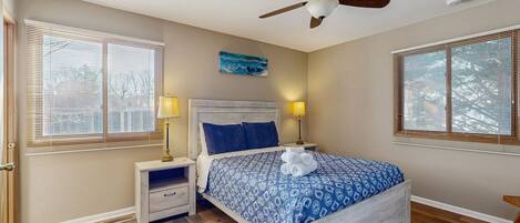 4 Schlafzimmer, Bügeleisen/Bügelbrett, Internetzugang, Bettwäsche