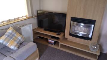 Télévision, cheminée