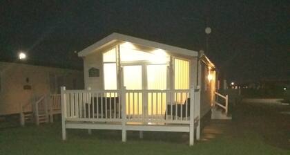 Lovely 3-Bed Lodge in Towyn near Rhyl