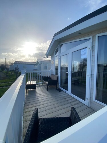 Lovely 3-Bed Lodge in Towyn near Rhyl