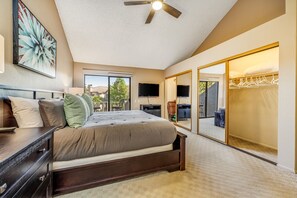 2 bedrooms, iron/ironing board, internet, bed sheets