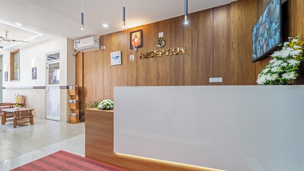 Reception - Treebo Thoduvas Star Plaza Cochin Airport (Aluva)