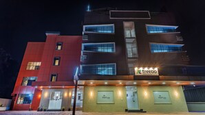 Exterior - Treebo Thoduvas Star Plaza Cochin Airport (Aluva)