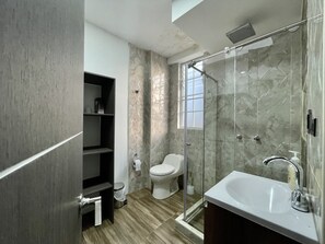 Shower, towels