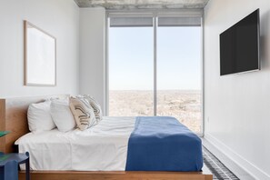 1 bedroom, desk, iron/ironing board, free WiFi