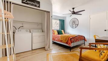 2 bedrooms, desk, free WiFi